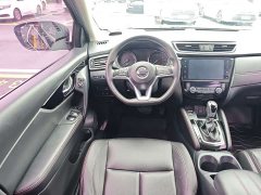 Nissan Qashqai 2.0L CVT XV Smart Comfort Edition - ფოტო 10