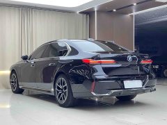 BMW 7 Series 2023 735Li M Sports Package - photo 17