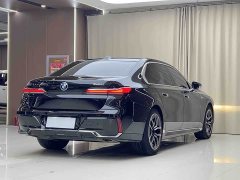 BMW 7 Series 2023 735Li M Sports Package - photo 18