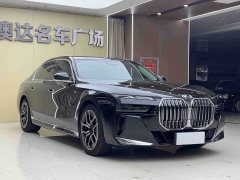 BMW 7 Series 2023 735Li M Sports Package - photo 2