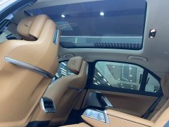 BMW 7 Series 2023 735Li M Sports Package - photo 4