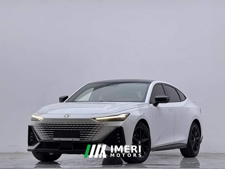 Changan UNI-V 1.5T Premium - ავტომობილი ჩინეთიდან