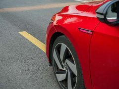 Volkswagen Golf GTI 2021 380TSI DSG GTI - ფოტო 10
