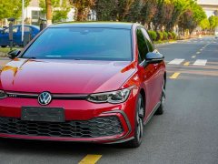 Volkswagen Golf GTI 2021 380TSI DSG GTI - ფოტო 8