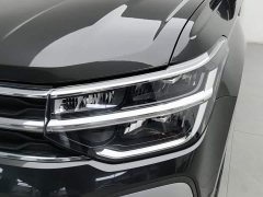 Volkswagen Touareg 2023 300TSI Two-Wheel Drive Crescent Edition - ფოტო 7