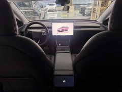 Tesla Model Y Rear-Wheel Drive - ფოტო 4