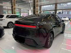 Tesla Model Y Rear-Wheel Drive - ფოტო 5