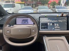 XPeng G9 725 Max - ფოტო 11