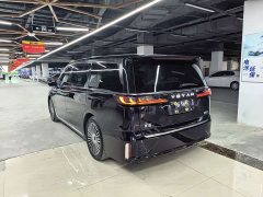 Avatr Lantu Dreamchaser 2025 PHEV AWD Luxury Kunpeng Edition - ფოტო 18