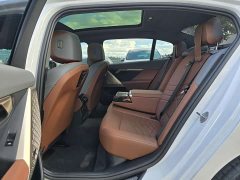 BMW 5 Series 530Li Luxury M Sport Package - ფოტო 12