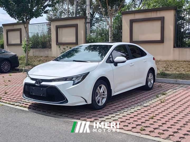 Toyota Corolla 1.8L CVT Luxury