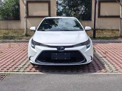 Toyota Corolla 1.8L CVT Luxury - ფოტო 2