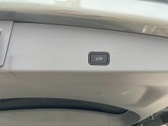 Zeekr Geely Zeekr 009 2024 Seven-Seat Aisle Version AWD 108kWh - ფოტო 18