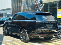 Land Rover Range Rover 3.0 L6 400PS SE Long Wheelbase - ფოტო 4