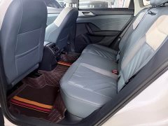 Volkswagen Touareg 300TSI FWD Full Moon Edition - ფოტო 10
