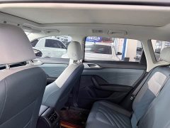 Volkswagen Touareg 300TSI FWD Full Moon Edition - ფოტო 11