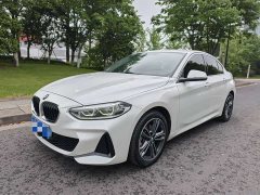 BMW 1 Series 120i M Sport - ფოტო 1