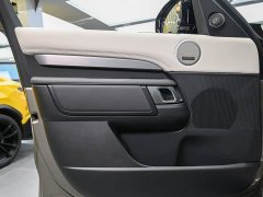 Land Rover Discovery 2021 360PS R-Dynamic SE - ფოტო 15