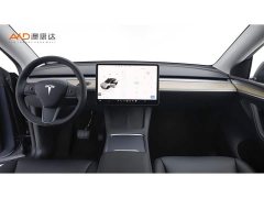 Tesla Model Y Rear-Wheel Drive - ფოტო 5