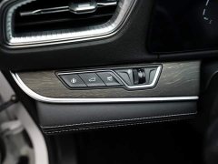 BYD Yuan Plus EV Glory Edition 100KM Premium 7-Seater - ფოტო 6