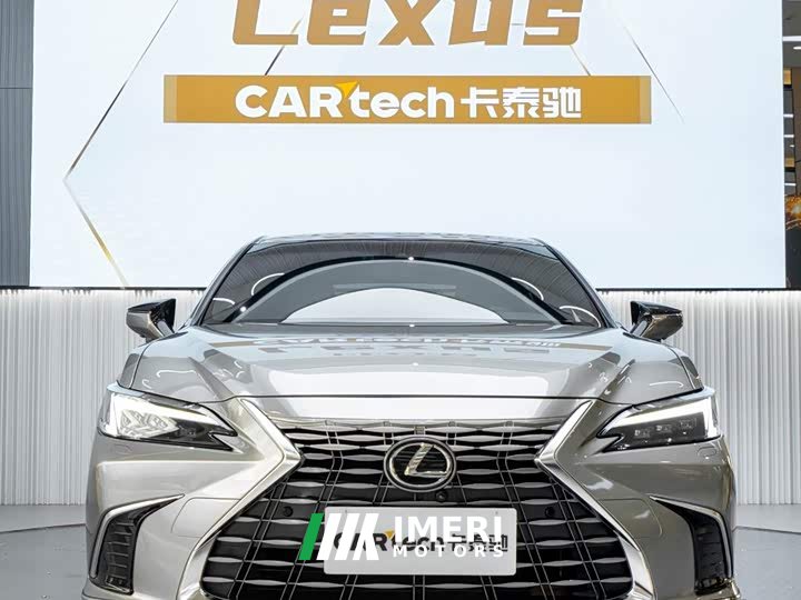 Lexus ES 200 Premium Edition - ავტომობილი ჩინეთიდან