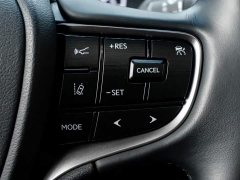 Lexus ES 200 Premium Edition - ფოტო 18