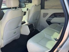 Land Rover Range Rover 2025 3.0L V6 400PS Extended Wheelbase Prestige Edition - ფოტო 9