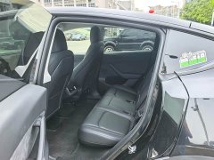 Tesla Model Y Standard Range RWD - ფოტო 14
