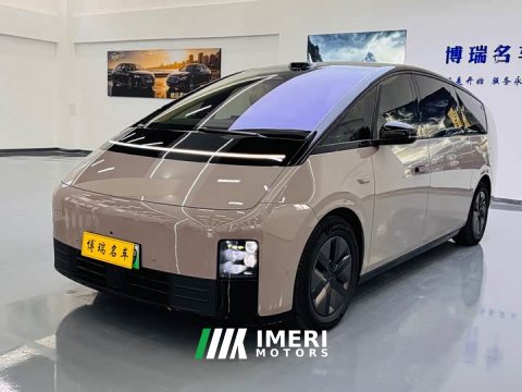 2025 Li Auto MEGA Home Family Edition - ავტომობილი ჩინეთიდან