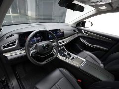 AITO Blue Electric E5 1.5L DE-i 100KM Comfort 5-Seater - ფოტო 3
