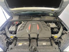 Audi SQ7 4.0 TFSI - ფოტო 7