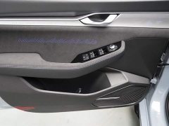 Geely Xingui Xingrui Oriental Radiance 2.0T Diesel Moonlight Edition - ფოტო 5