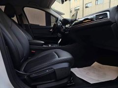 BMW 1 Series 2021 120i M Sport - ფოტო 8