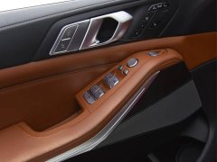 BMW X7 xDrive40i M Sport Premium Package - ფოტო 10