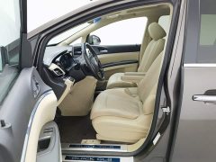 Buick GL8 Land Executive Cabin 652T Luxury - ფოტო 10