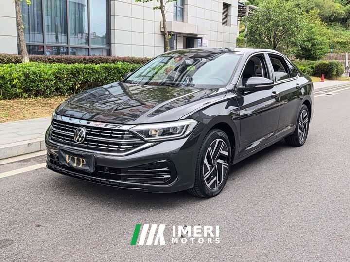 Volkswagen Sagitar 300TSI DSG Excellence Edition