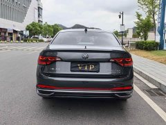 Volkswagen Sagitar 300TSI DSG Excellence Edition - ფოტო 5