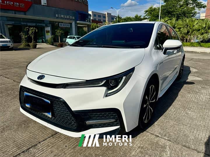 Toyota Corolla 2022 Hybrid 1.8H E-CVT Sport - ავტომობილი ჩინეთიდან