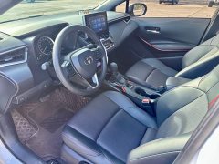 Toyota Corolla 2022 Hybrid 1.8H E-CVT Sport - ფოტო 9