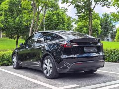Tesla Model Y 2021 Standard Range RWD - ფოტო 15