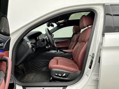 BMW 5 Series Facelift 530Li Luxury M Sport Package - ფოტო 12