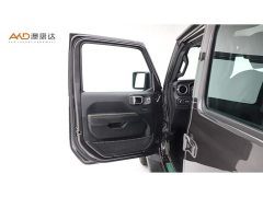 Jeep Wrangler 2024 2.0T Sahara Four-Door - ფოტო 10