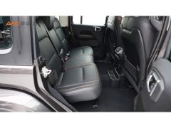 Jeep Wrangler 2024 2.0T Sahara Four-Door - ფოტო 8
