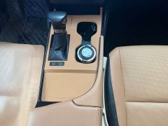 Lexus ES 200 Premium Edition - ფოტო 9