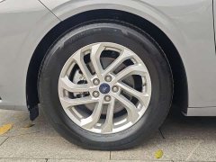 Ford Mondeo 2023 EcoBoost 180 Comfort - ფოტო 10
