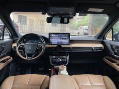 Lincoln Adventurer Explorer 2.0T FWD Elegant Edition - ფოტო 11