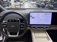 Li Auto L6 2024 Pro - ფოტო 11