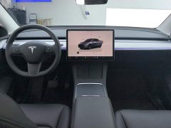 Tesla Model Y Rear-Wheel Drive - ფოტო 12