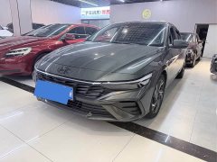 Hyundai Elantra 2023 1.5L CVT Luxury - ფოტო 1