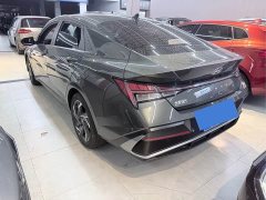 Hyundai Elantra 2023 1.5L CVT Luxury - ფოტო 10